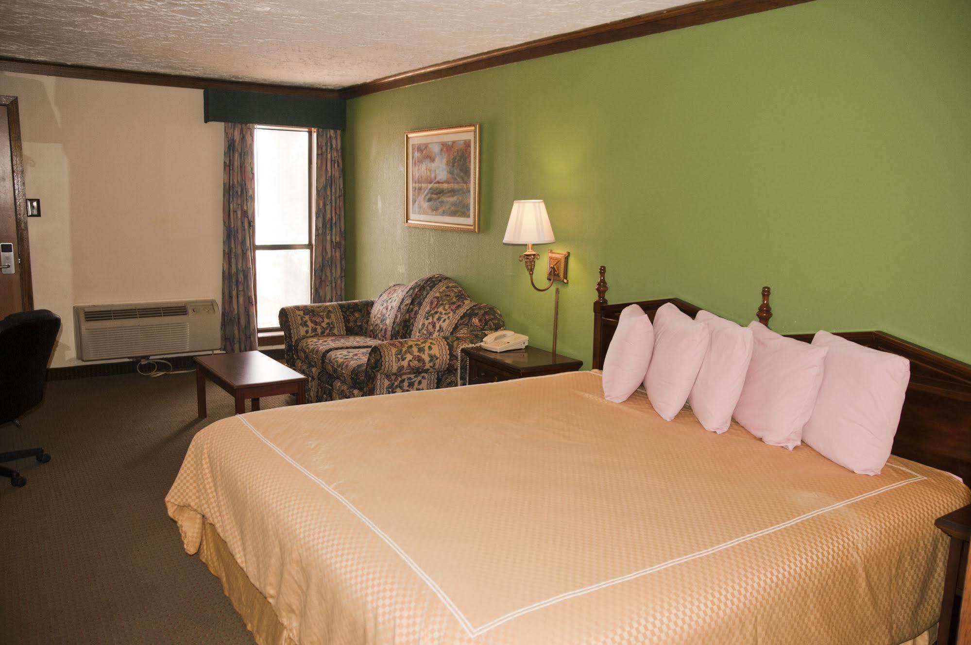 Victorian Inn & Suites Nacogdoches Exterior photo